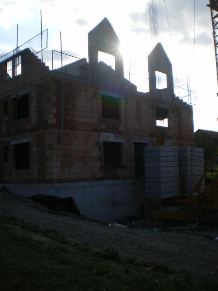 Second �tage termin�.